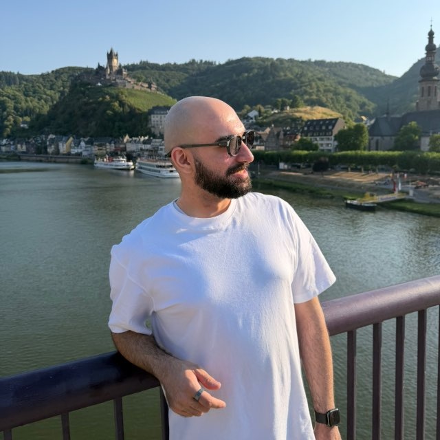 Sepehr Mohammadi on a bridge over the Moselle, Cochem